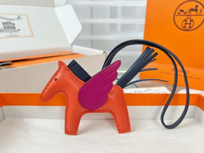 Picture of Hermes Keyring _SKUHERMESkeyringlyh2010371
